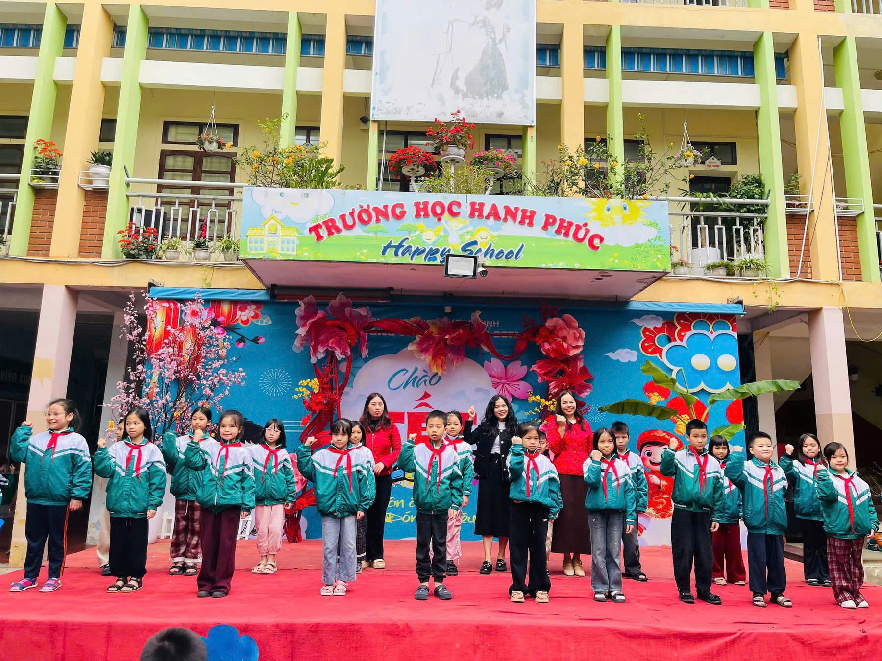 LỄ KẾT NẠP ĐỘI VIÊN ĐỢT I DẤU MỐC TỰ HÀO CỦA THIẾU NHI KHỐI 3 TRƯỜNG TIỂU HỌC HỒNG SƠN