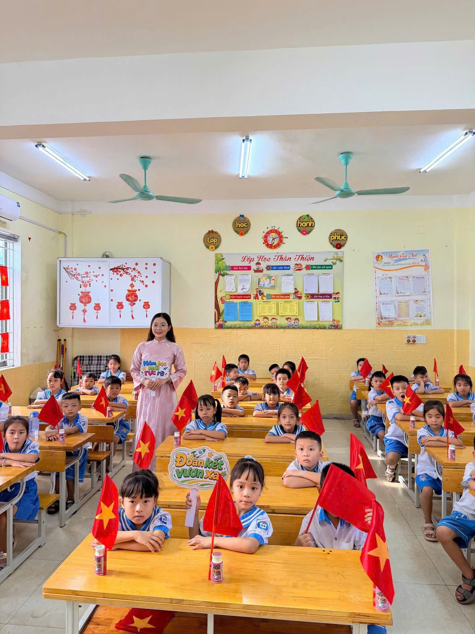 TRƯỜNG TIỂU HỌC TRƯỜNG VINH 1 HÂN HOAN CHÀO ĐÓN NĂM HỌC MỚI 2026–2027